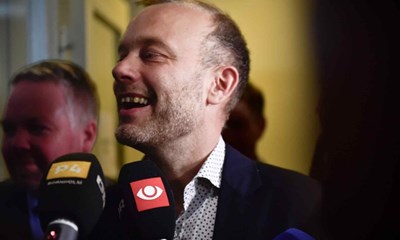 Se hovedpersonernes optur og nedtur