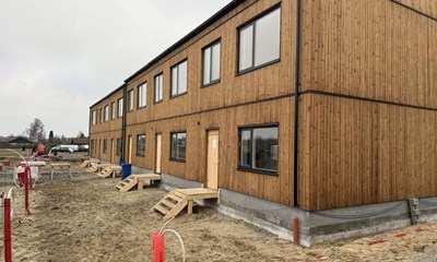 K�mpe boligprojekt tager form