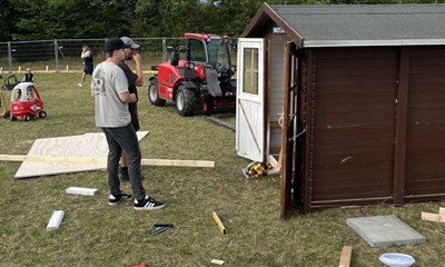 L�sning p� vej i Allinge - og det bliver uden Tejn