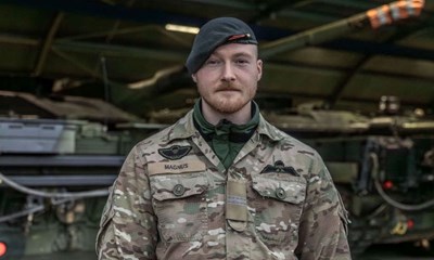 Magnus er udsendt i Letland: 'Man kan godt t�nke: Hvorfor fanden er jeg her?�