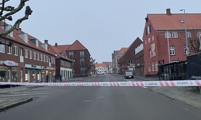 Derfor var Snellemark afsp�rret: Tre sendt bag tremmer