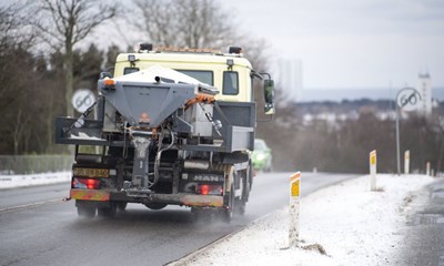 Pas p�: Vejene er glatte