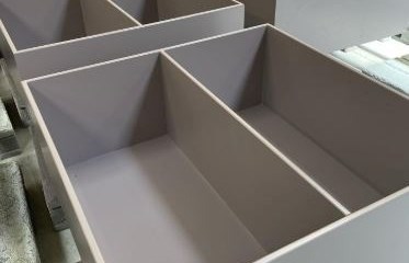 Lad OL-Lak st� for spr�jtemaling af reoler og giv nyt liv til dine m�bler