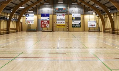 300.000 kr er ikke nok til k�b: 'Vi starter fra bunden'