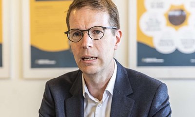 Beof vil �ndre: L�gger �g i flere kurve