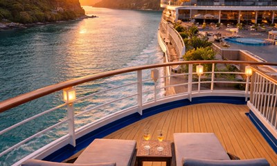 Cruises tiltr�kker rejsende med oplevelser til s�s og nye destinationer