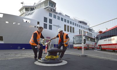 F�rgen anl�b f�rst kl. 7 i R�nne