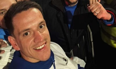 Voksede op i Nex�: Amir hyldet af 70.000 mennesker