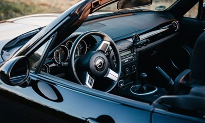 G�r din drengedr�m om en cabriolet til virkelighed