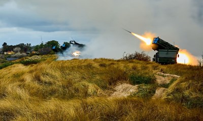 Se billederne: Raketaffyring fra Raghammer
