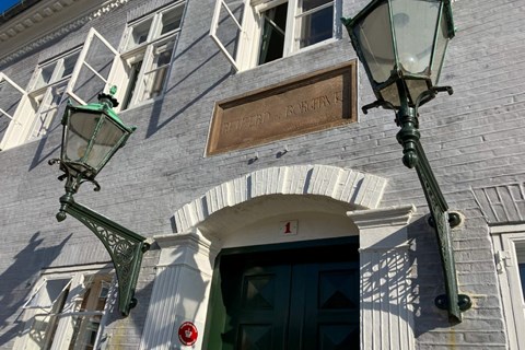 47-�rig varet�gtsf�ngslet: Sigtet for voldt�gt og trusler