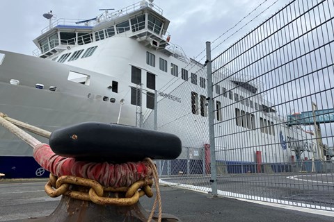 Medie: Ekspert vil s�nke Hammershus' vindgr�nse