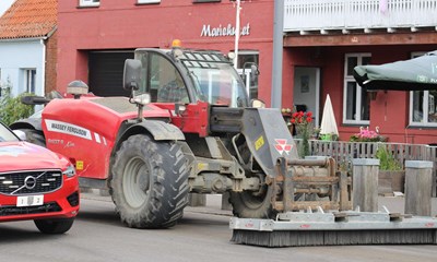 Tonsvis af gylle tabt p hovedgade