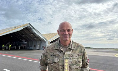 Nye kampfly i lufthavnen: Alvorlig situation, siger forsvarschef