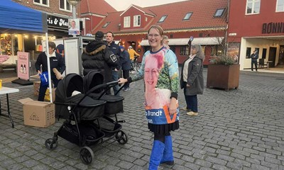 Dagens billede: Ny mde at fre valgkamp p