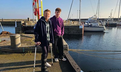 Teenager reddede 71-rige Nik fra at drukne