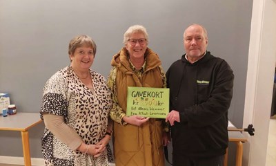 Klub Leonora sttter ens Venner med donation til juleaften