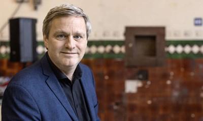 Fr millioner i sttte