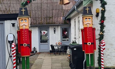 Dagens billede: Nddeknkkerne er kommet til Kirkemarksvej