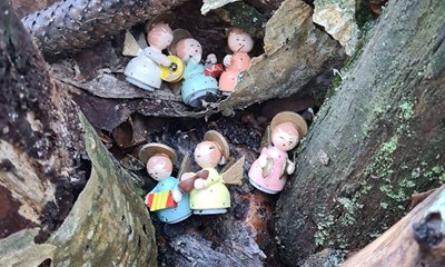 Dagens billede: Engle spiller op til dans ved Rytterkn�gten