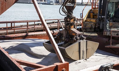 Advarer om akut mangel: Kan true arbejdspladser 