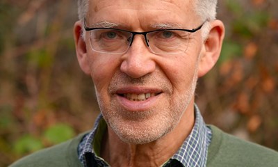 Bolden er lagt godt til rette, Gravgaard 