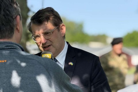 Efter h�ndelse p� Folkem�det: Samlet opposition kritiserer Troels Lund