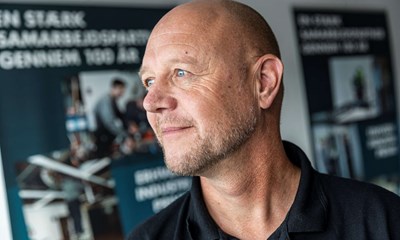 Trods nedbrud: Folk holder sig fra det