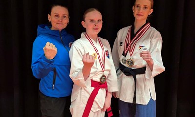 Fire medaljer til Alberte og Ronja