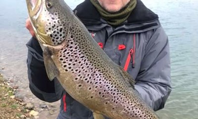  9,5 kg moppedreng har f�et stor hj�lp fra Bornholm