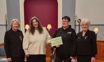 S�sterloge donerer penge til udflugt