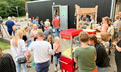 B�rn lades i stikken � nu kr�ver for�ldre handling