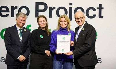 Pigen fra Klemensker havde som 19-�rig en dr�m  � nu lever hun den