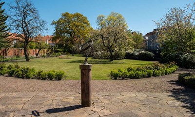 R�nne-restaurant lukker