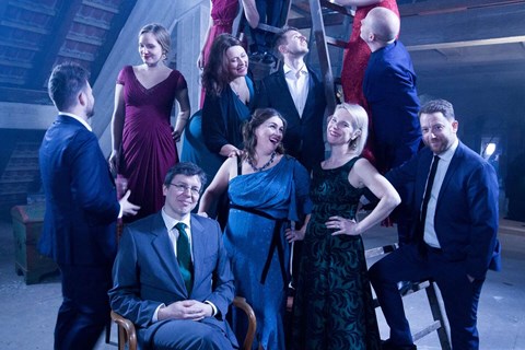 Klassekor tager hul p� 125-�rs markering