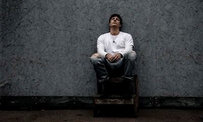 S�nderfl�ngende sangskrivning 