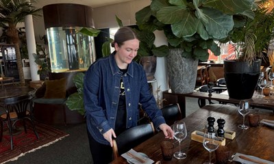 Ny direkt�r p� hotel: Fik jobbet og gik p� barsel