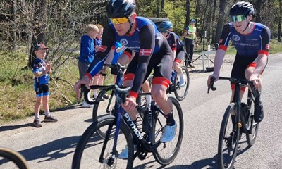 F�rste og anden afdeling i perfekt cykelvejr