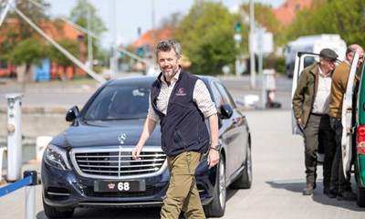 Kongen var der som barn � nu vender han tilbage