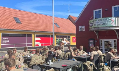 Sultne soldater lagde grillbar ned 