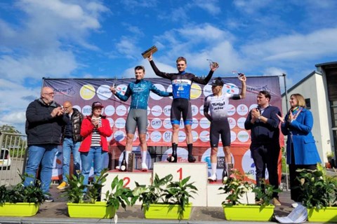 K�mpe sejr: Marcus kom f�rst