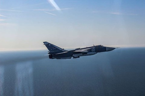 Nato-kampfly m�der russiske milt�rfly over �sters�en