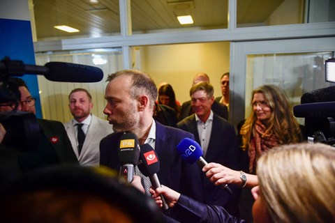Splid i konstitueringen: Skal b�rnehuse lukkes eller reddes?