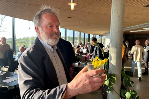 Tro og kamp st�der sammen 