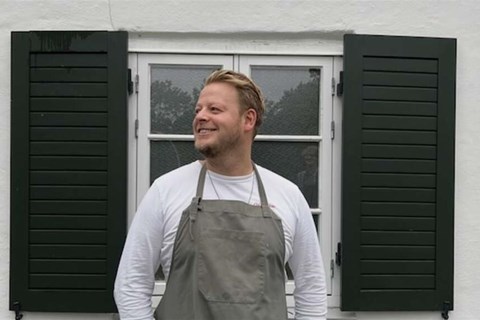 Tage Voss' barnebarn rykker ind p� G�stgiveriet 