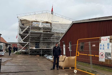 Første spadestik er taget til nyt byggeri i Allinge