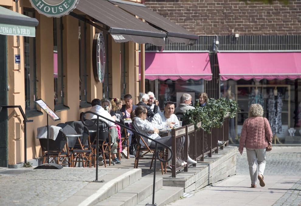 Kommunen opfordrer ansatte til at undg� rejser til danske landsdele med mange smittede