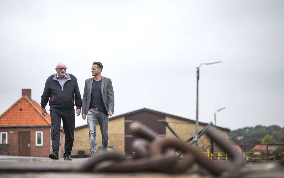 Familie f�r plads mellem landets rigeste