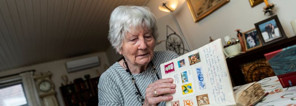 Bitten fylder 90 p sndag: 'Hele mit liv ville fylde en roman'