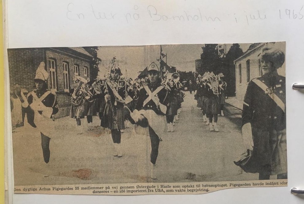 Hjlp sges: Hvem kan huske, da Aarhus Pigegarde besgte Bornholm for 56 r siden?